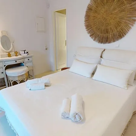 Marinalio By Whitelist Mykonos *